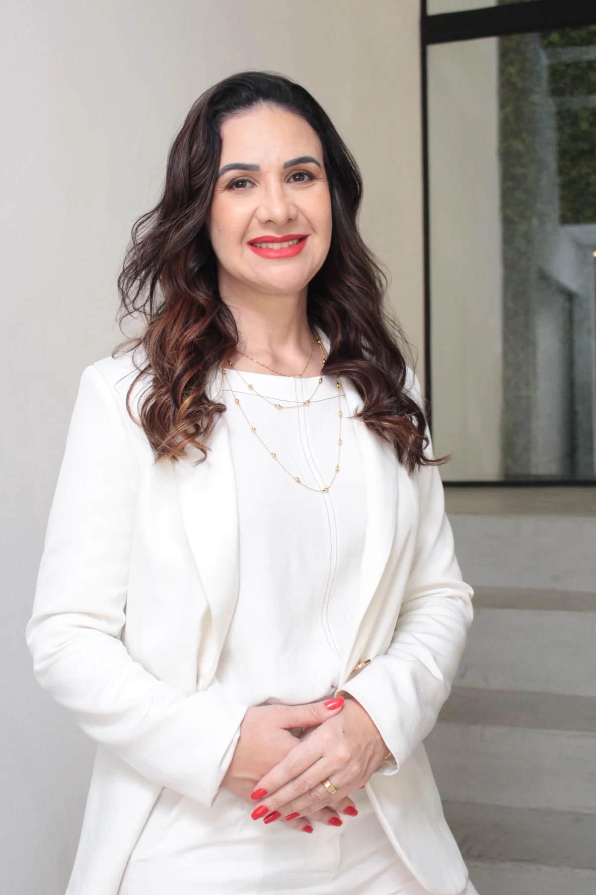 Lilian Moreno, advogada, em pé